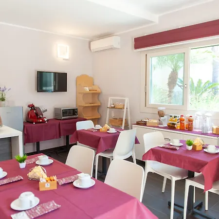 Bhagya Guest house 3*