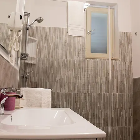 Bhagya Guest house Gallipoli